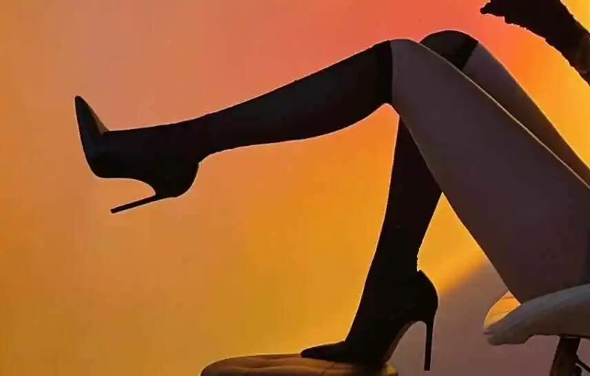 【西檬之家】什么是M字母圈？BDSM受虐者指南